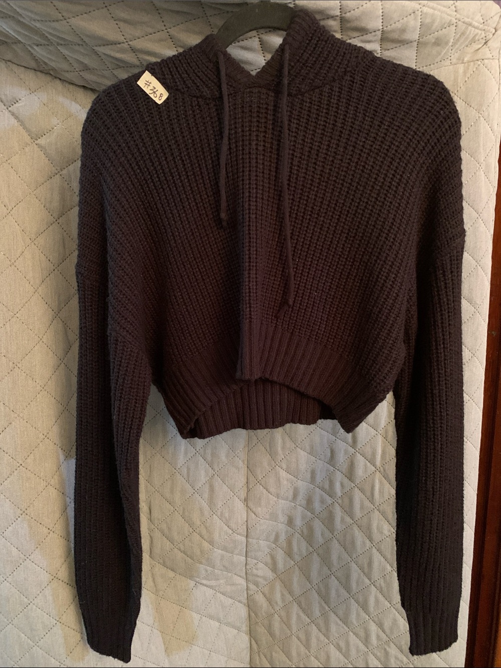 #53 Streetwear Society Black Cropped Ribbed Hoodie Sweater